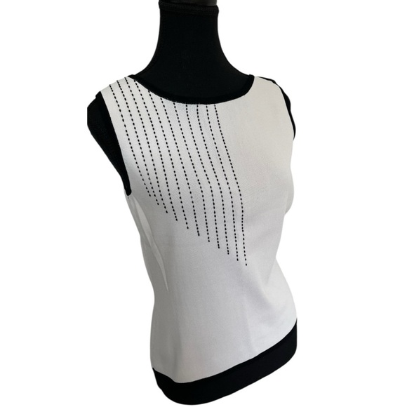 Alison Sheri White Sleeveless knitted beaded Top size large - Picture 1 of 5